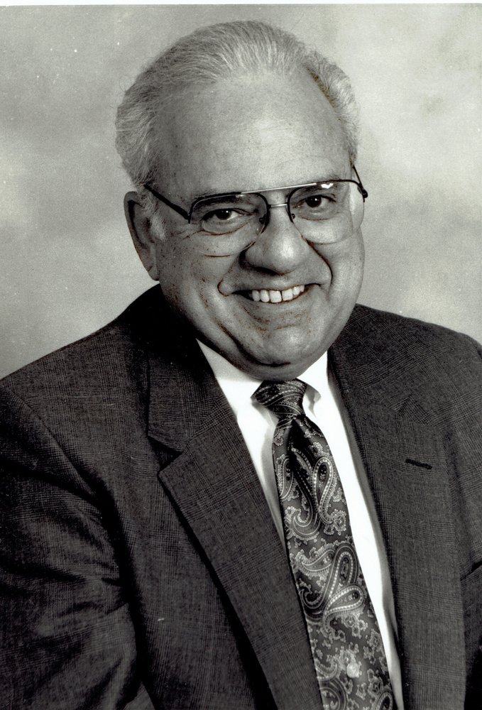 Dr. Frank  Cianciolo